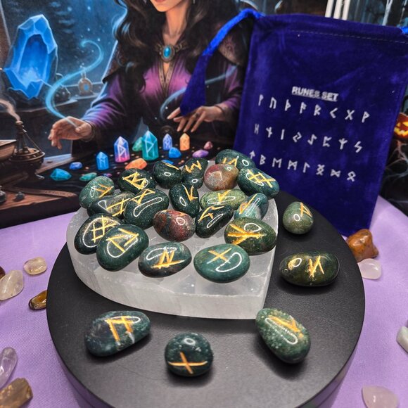 Moss Agate Gemstone Divination Rune Set - Picture 5 of 5